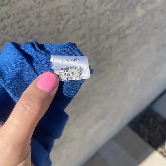 Gibson Blue Sleeveless Ruffle Sleeve Button Down Top - Small - Picture 10 of 11